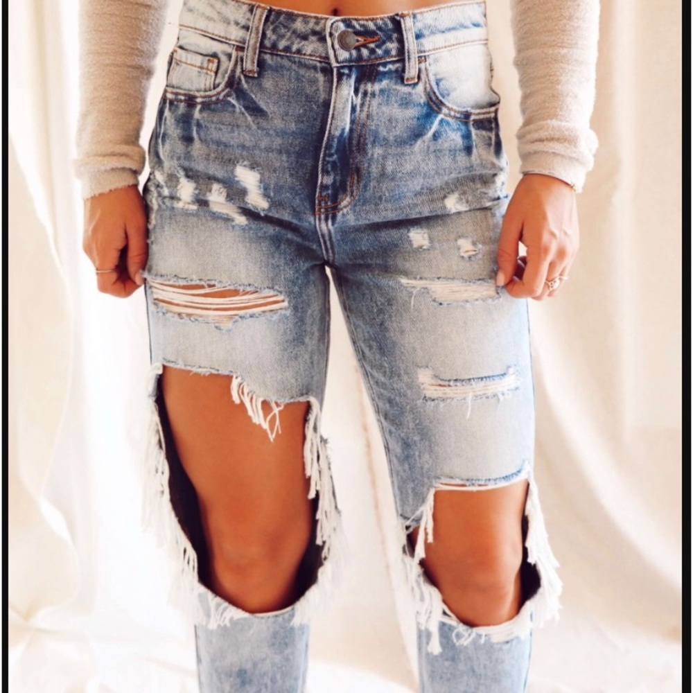 Save The Date & Join Me While I Co - Host My 5th … - image 3